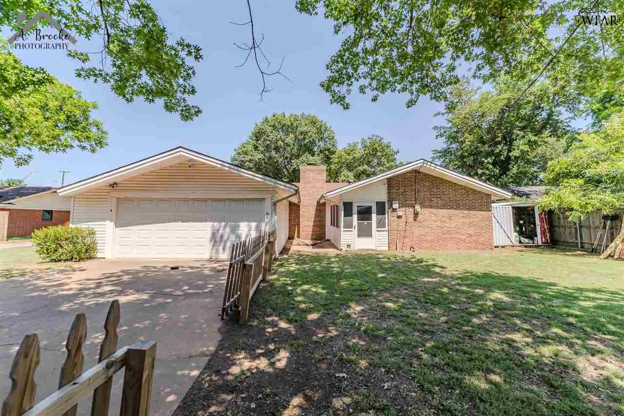 802 Aztec Drive, Burkburnett, Texas image 28