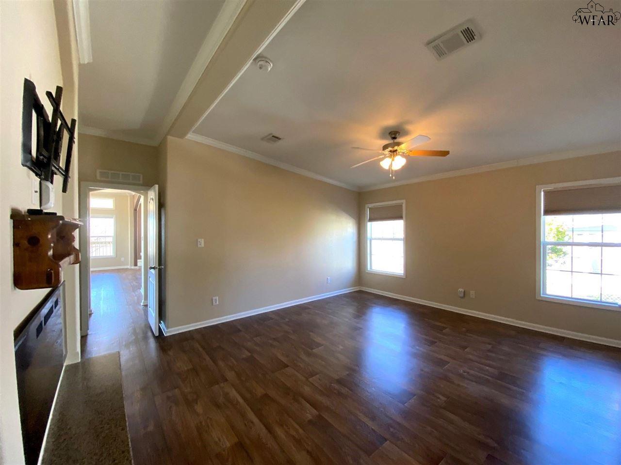 948 Crow Trace, Henrietta, Texas image 17