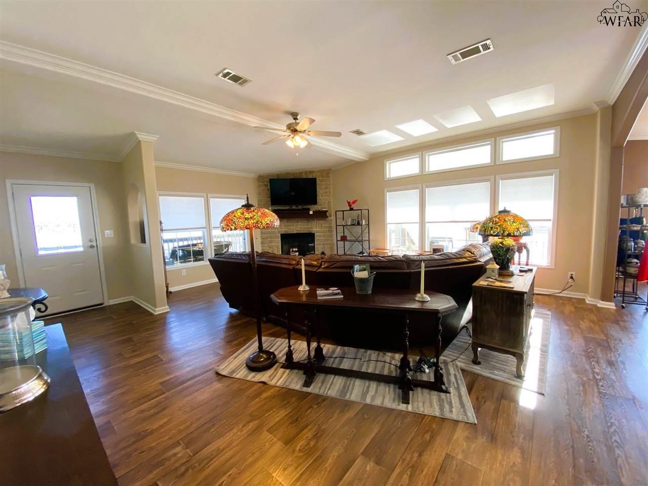 948 Crow Trace, Henrietta, Texas image 10