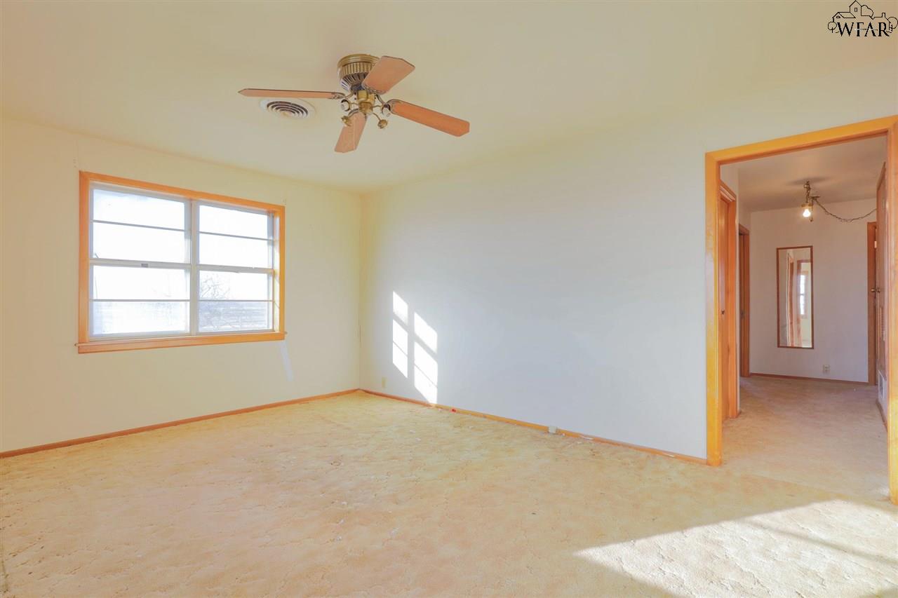 1942 Curly Road, Wichita Falls, Texas image 27