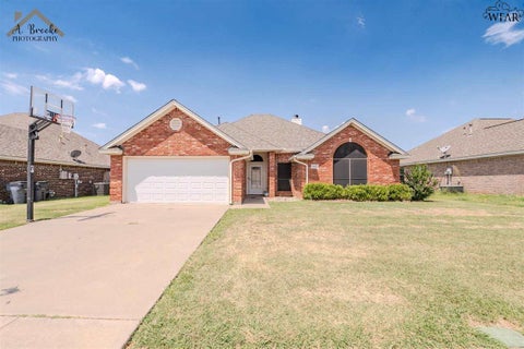 Homes For Rent - 5412 Blazing Star Street<br/> Wichita Falls, TX 76310