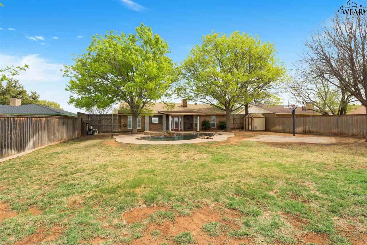 18 Surrey Circle, Iowa Park, Texas image 27