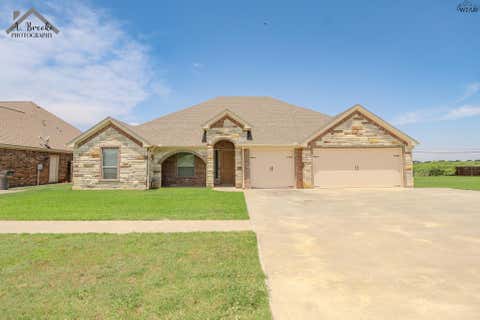 Homes For Sale - 2306 W Rathgeber Road<br/> Wichita Falls, TX 76310