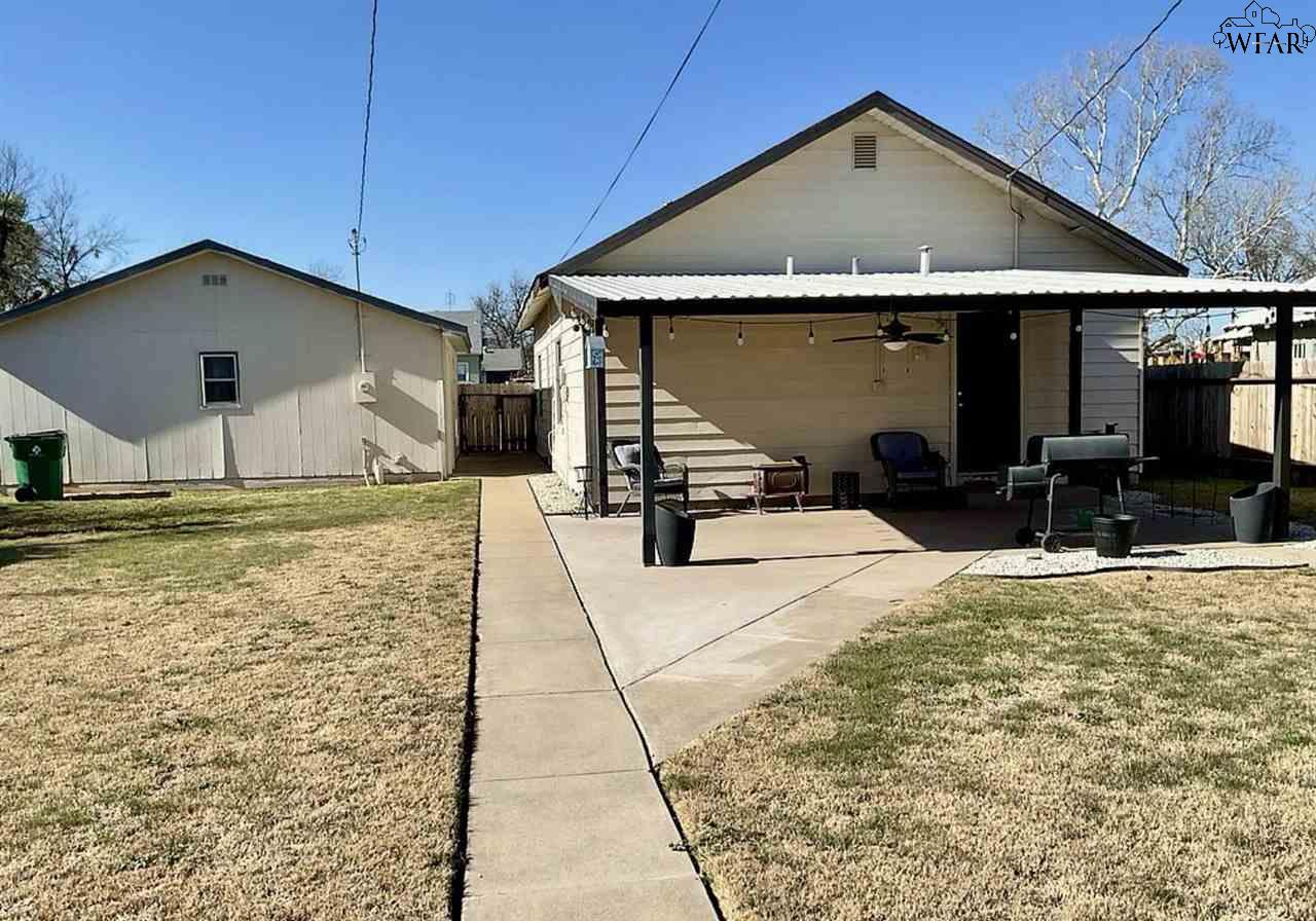 508 N Tackitt Street, Seymour, Texas image 14