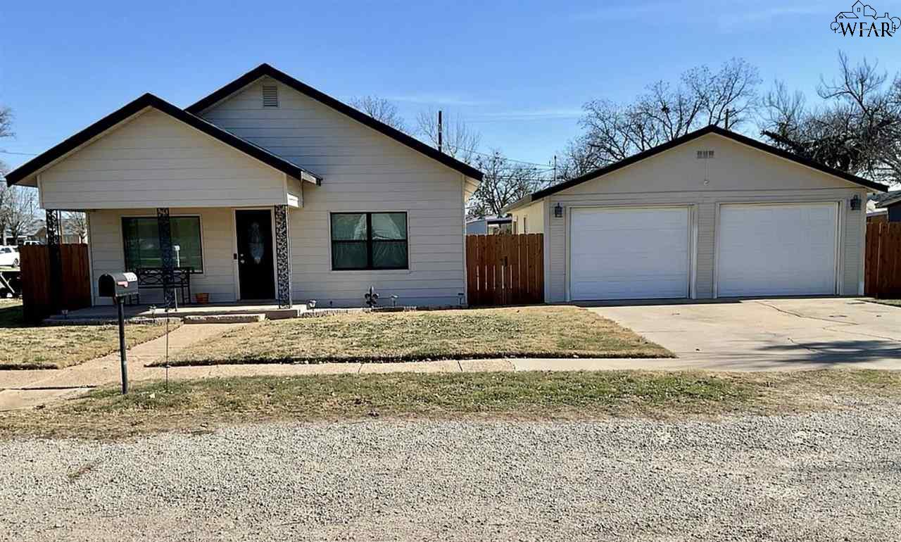 508 N Tackitt Street, Seymour, Texas image 1