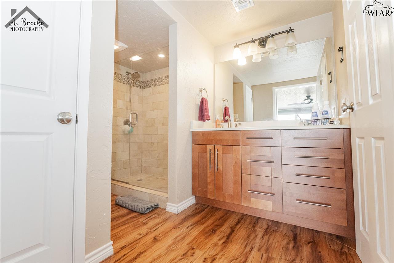 2100 Santa Fe Street #509, Wichita Falls, Texas image 19