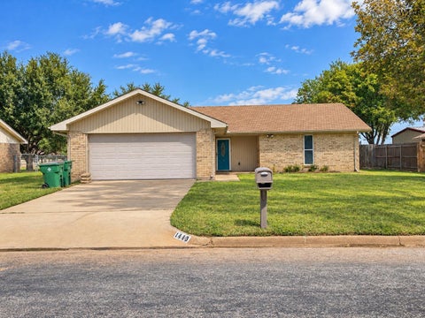 Homes For Rent - 1413 Amherst Street<br/> Burkburnett, TX 76354
