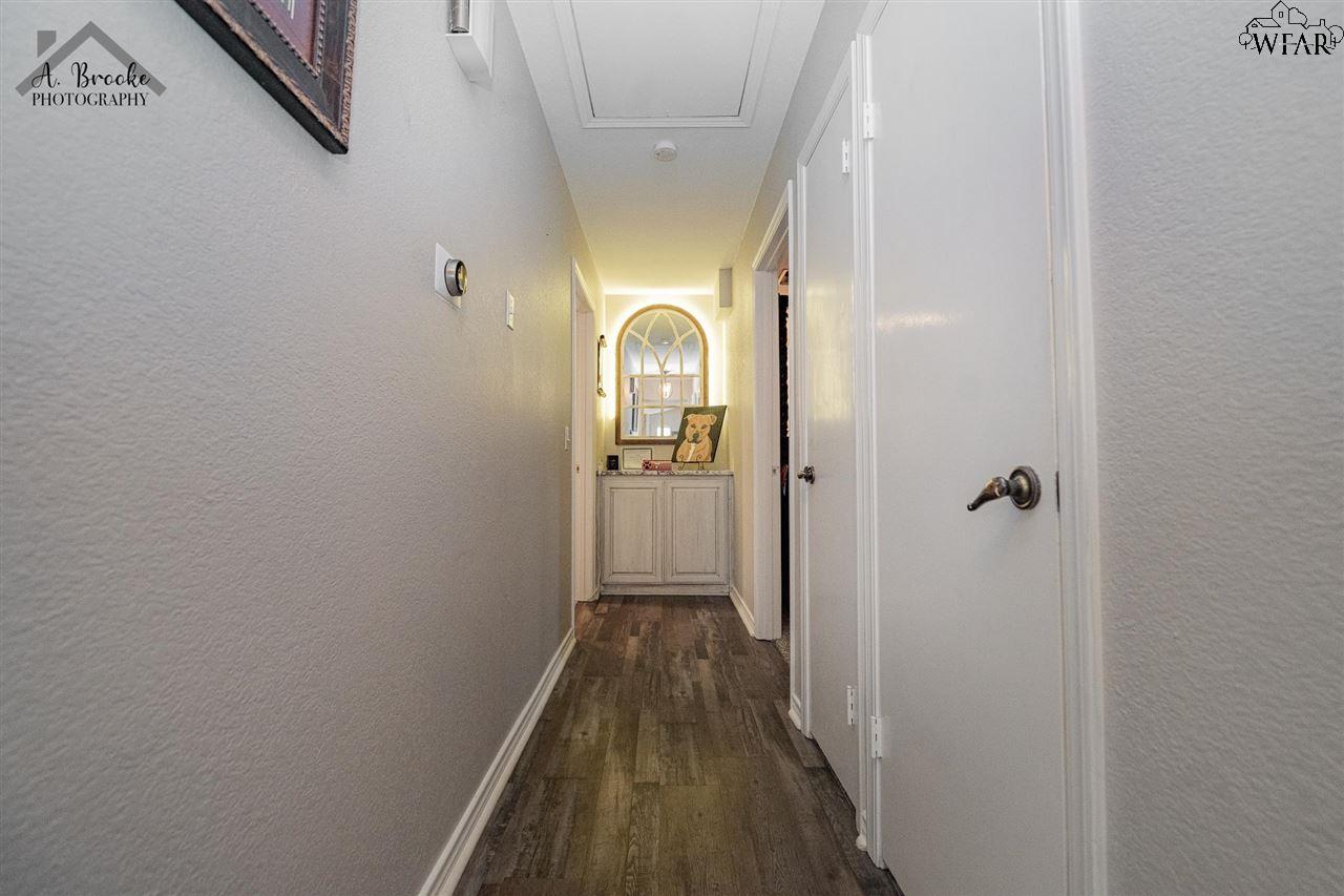 4302 Hurson Lane, Wichita Falls, Texas image 17