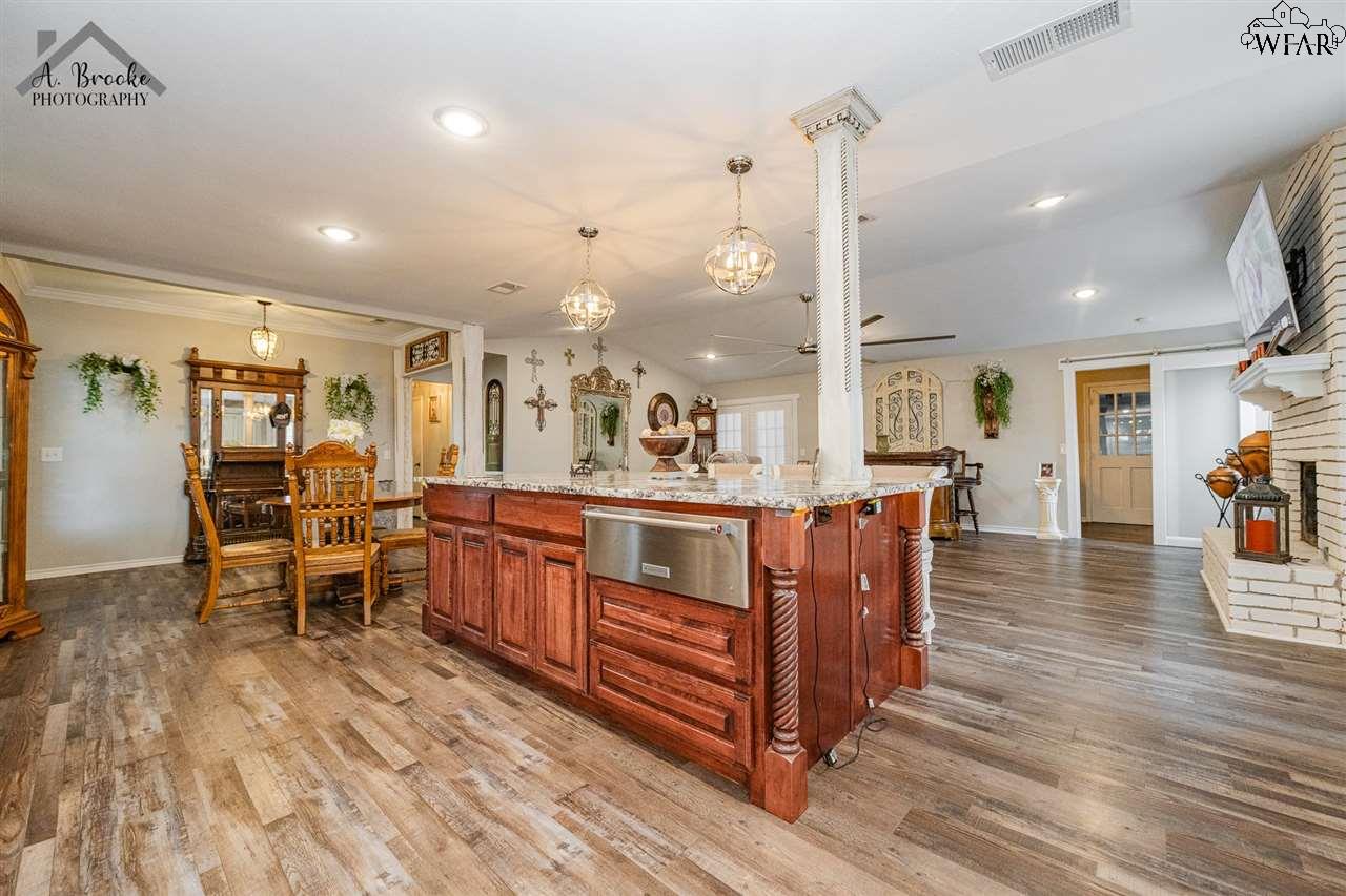 4302 Hurson Lane, Wichita Falls, Texas image 11