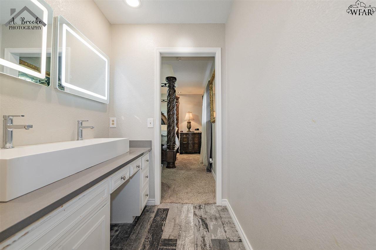 4302 Hurson Lane, Wichita Falls, Texas image 25