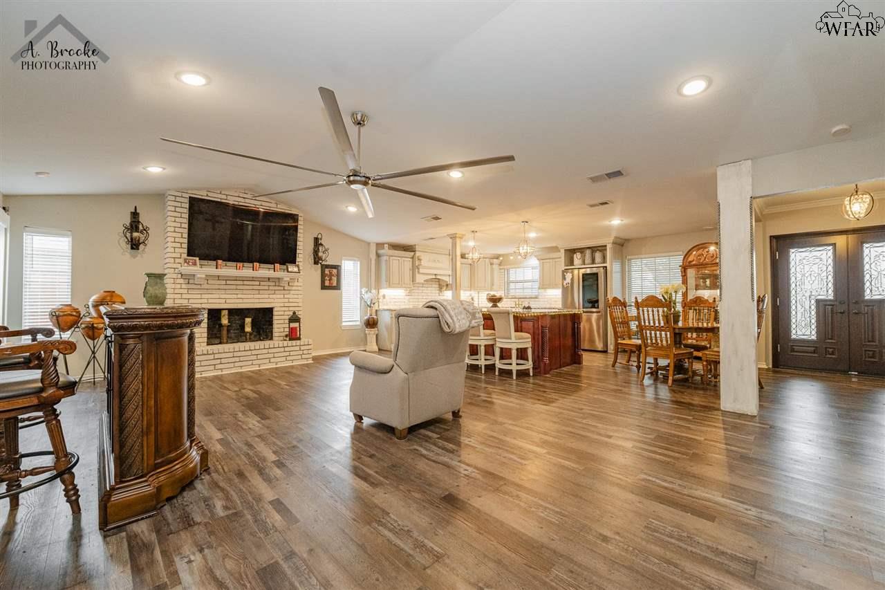 4302 Hurson Lane, Wichita Falls, Texas image 15