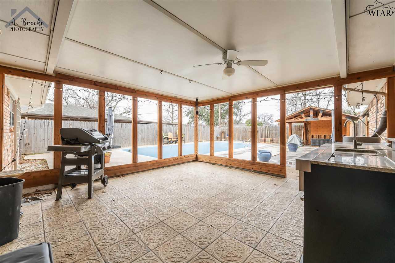4302 Hurson Lane, Wichita Falls, Texas image 29
