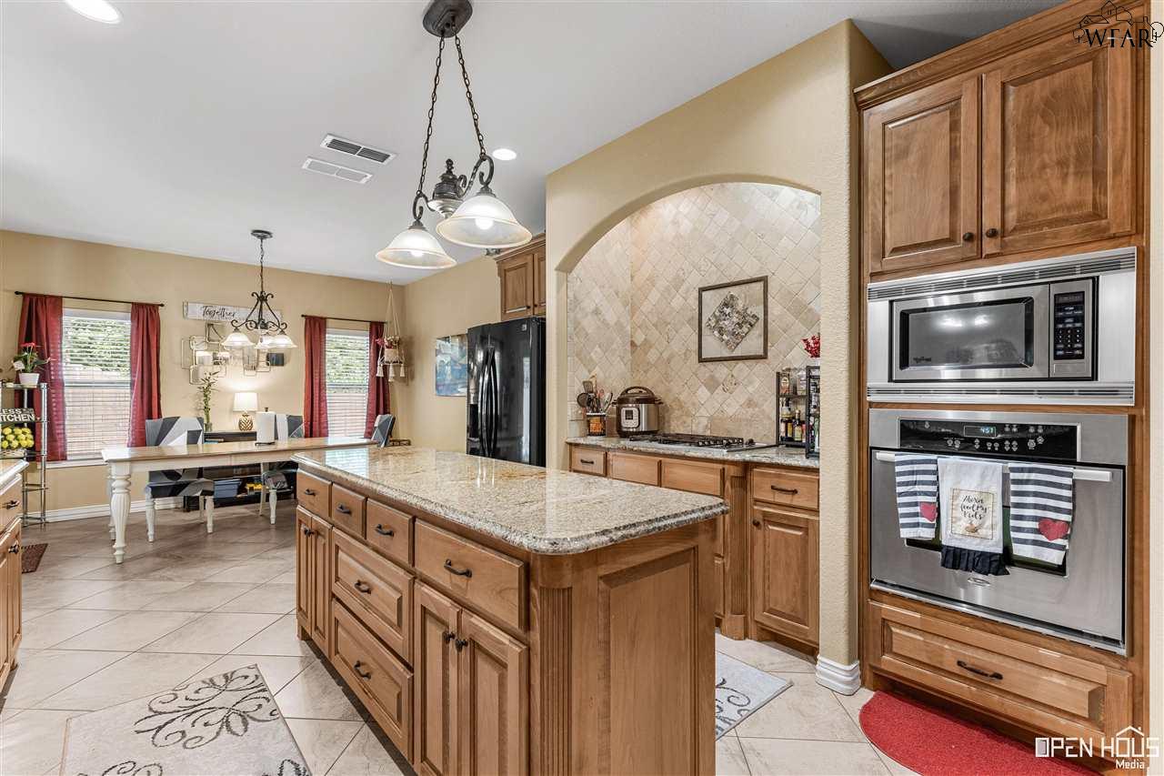 4 Pillars Court, Wichita Falls, Texas image 9