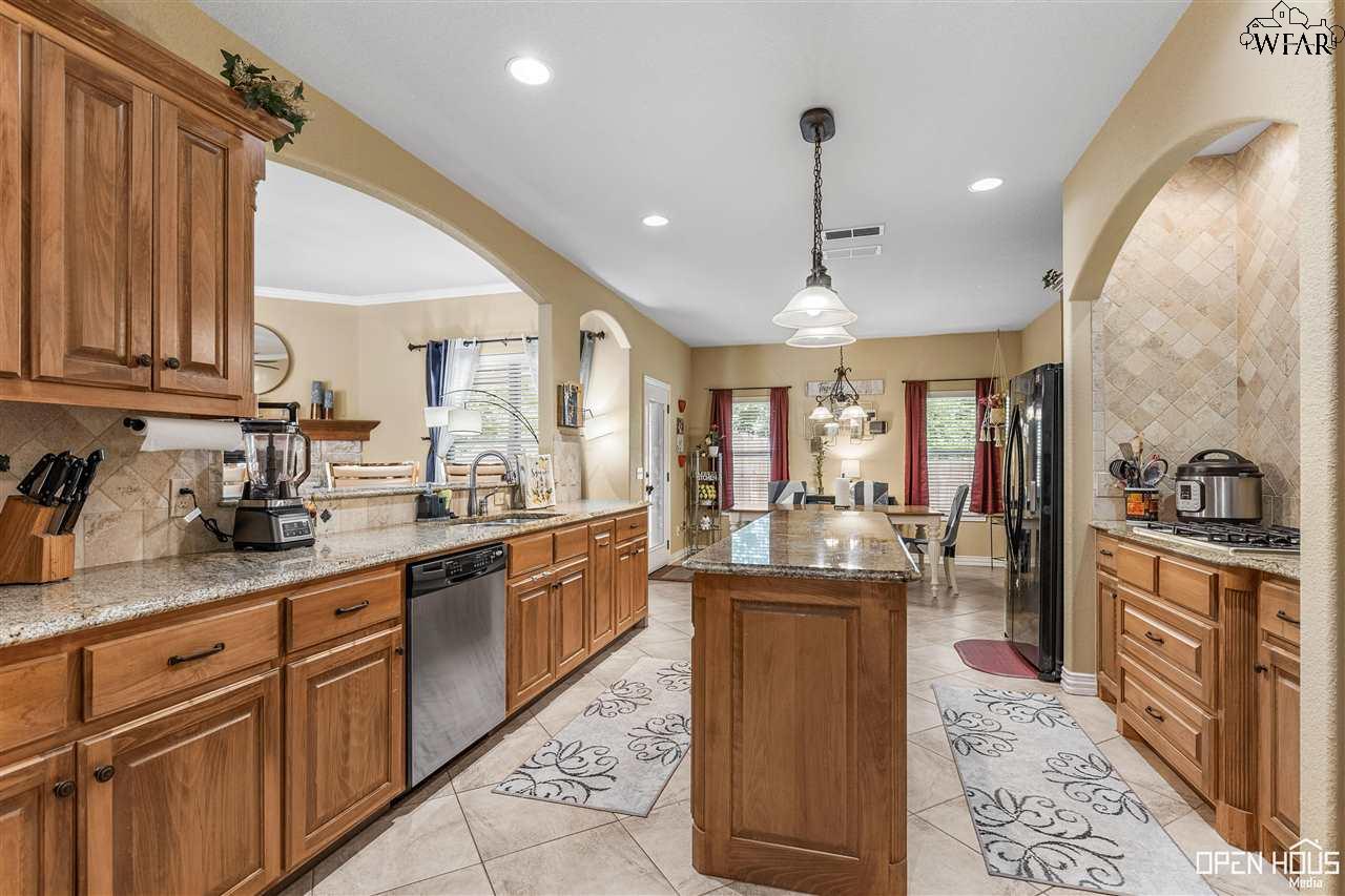 4 Pillars Court, Wichita Falls, Texas image 8