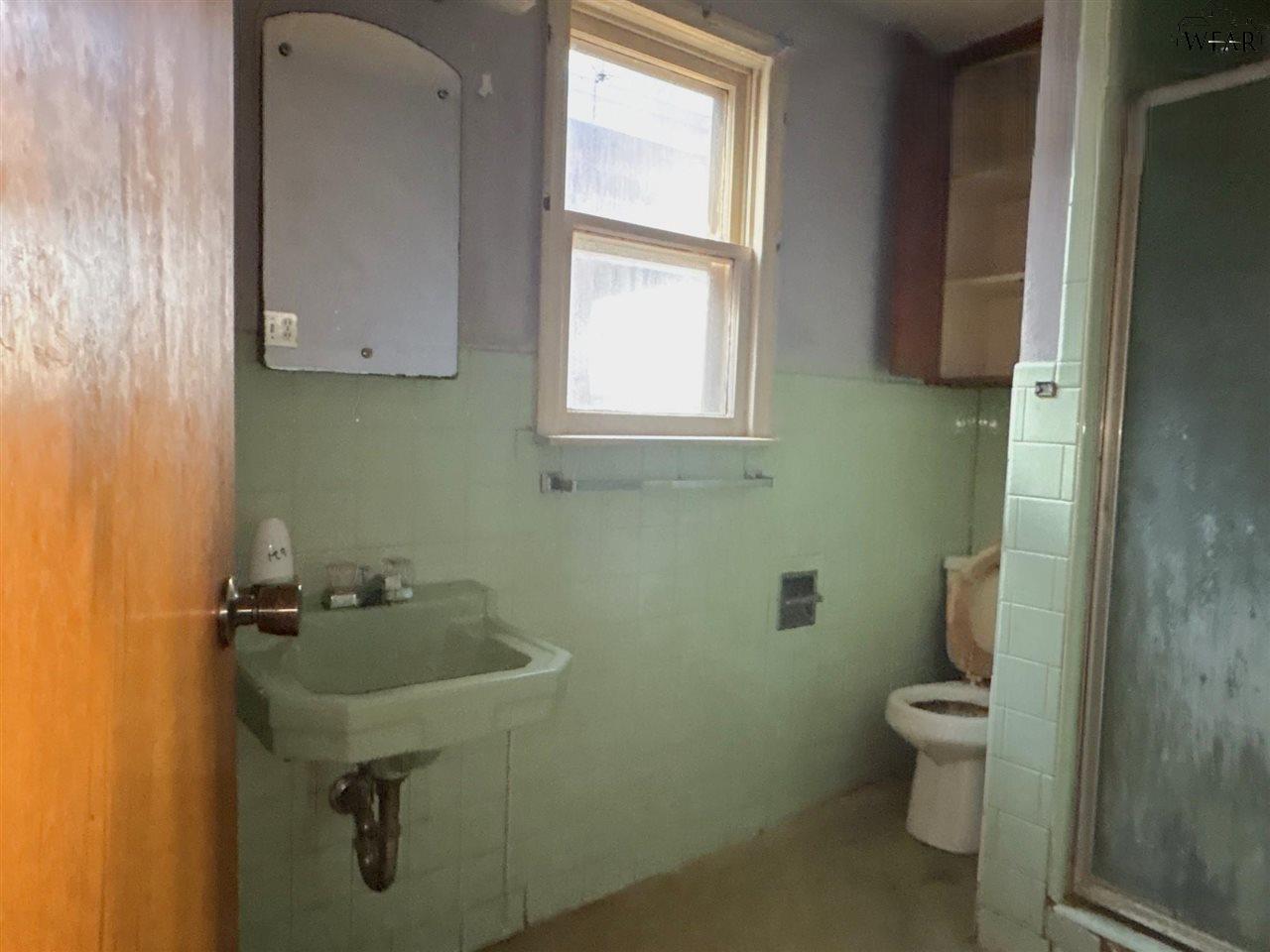 1204 NW Avenue H, Childress, Texas image 8