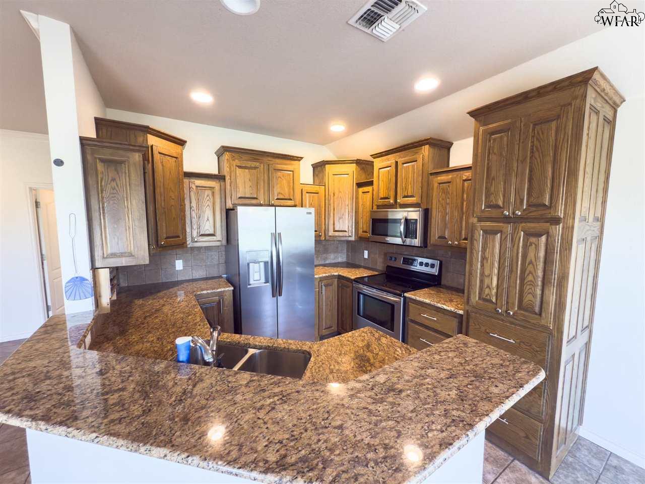 4 Jayden Court, Wichita Falls, New York image 4