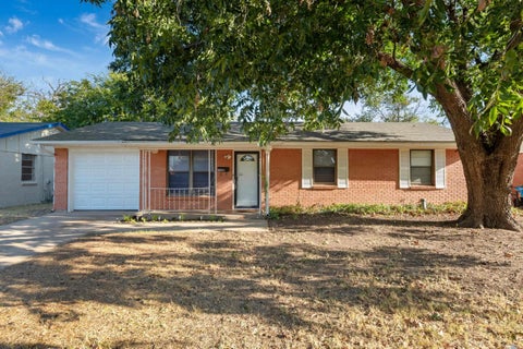 Homes For Sale - 4618 Langford Lane<br/> Wichita Falls, TX 76310