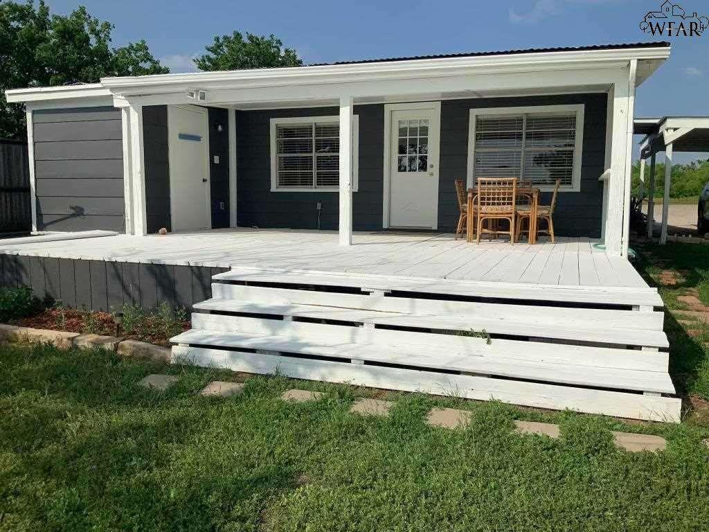 484 Wharton Drive, Seymour, Texas image 1