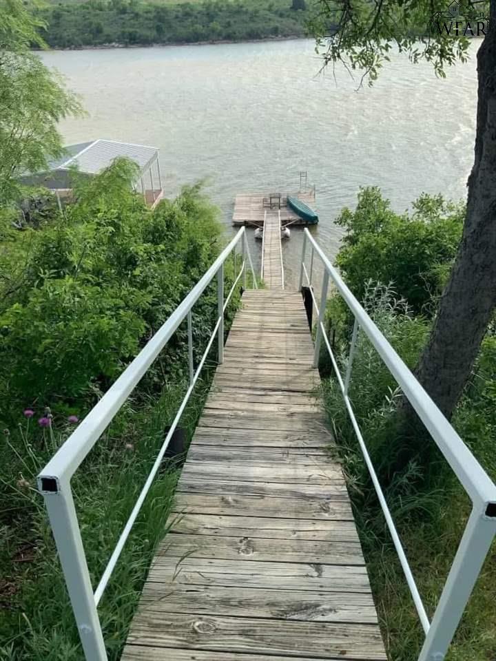 484 Wharton Drive, Seymour, Texas image 14