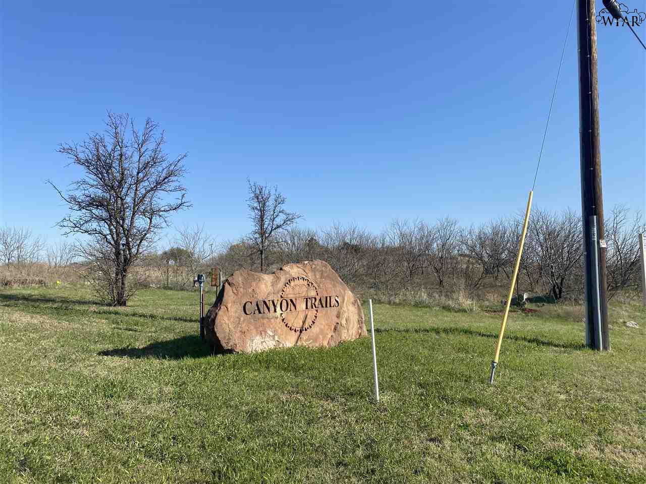 4212 Canyon Trails Drive, Wichita Falls, Texas image 2