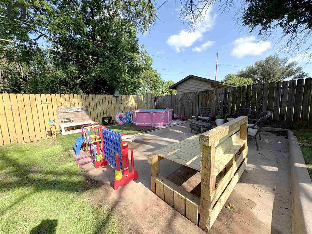 725 Gayle Street, Burkburnett, Texas image 25