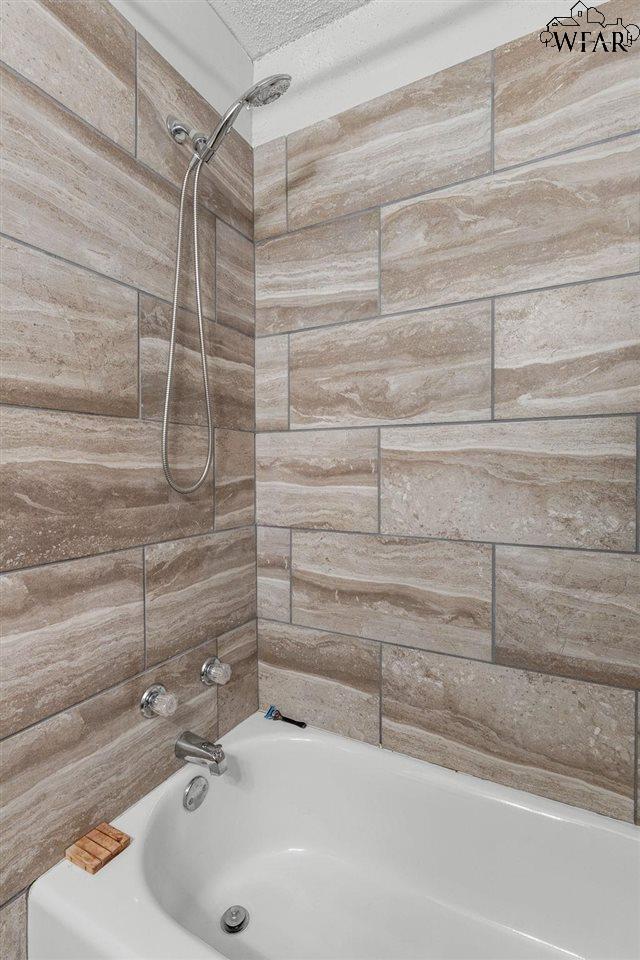 912 S Oak Street, Archer City, Texas image 24