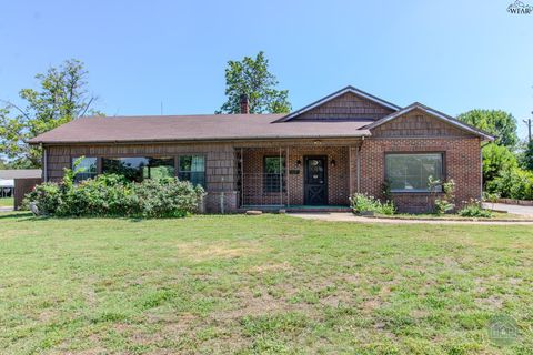 Homes For Sale - 2301 Mansard Street<br/> Vernon, TX 76384