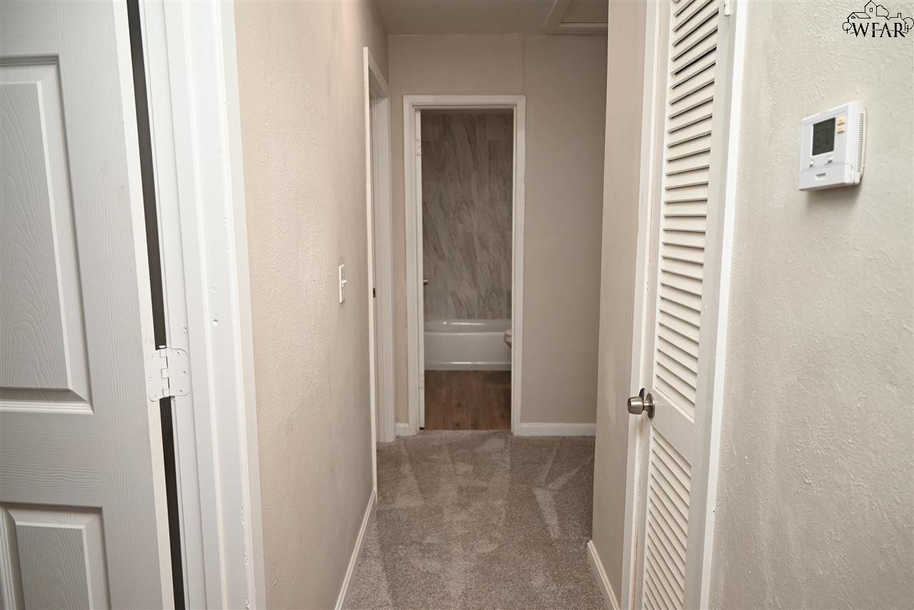 2813 Roanoke Drive, Wichita Falls, Pennsylvania image 10