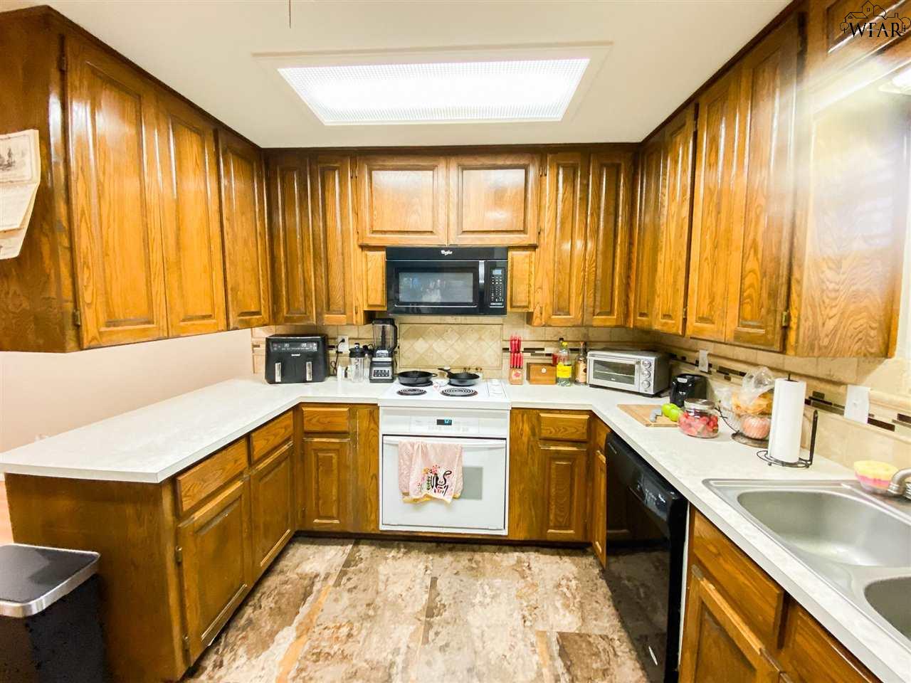 5115 Catskills Drive, Wichita Falls, Texas image 9