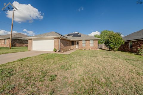 Homes For Sale - 1505 City View Drive<br/> Wichita Falls, TX 76306