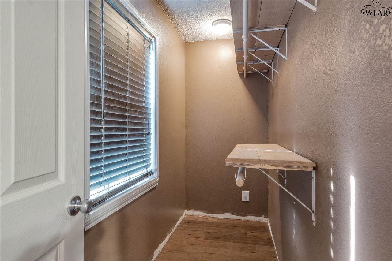 406 S Preston Road, Burkburnett, Texas image 15