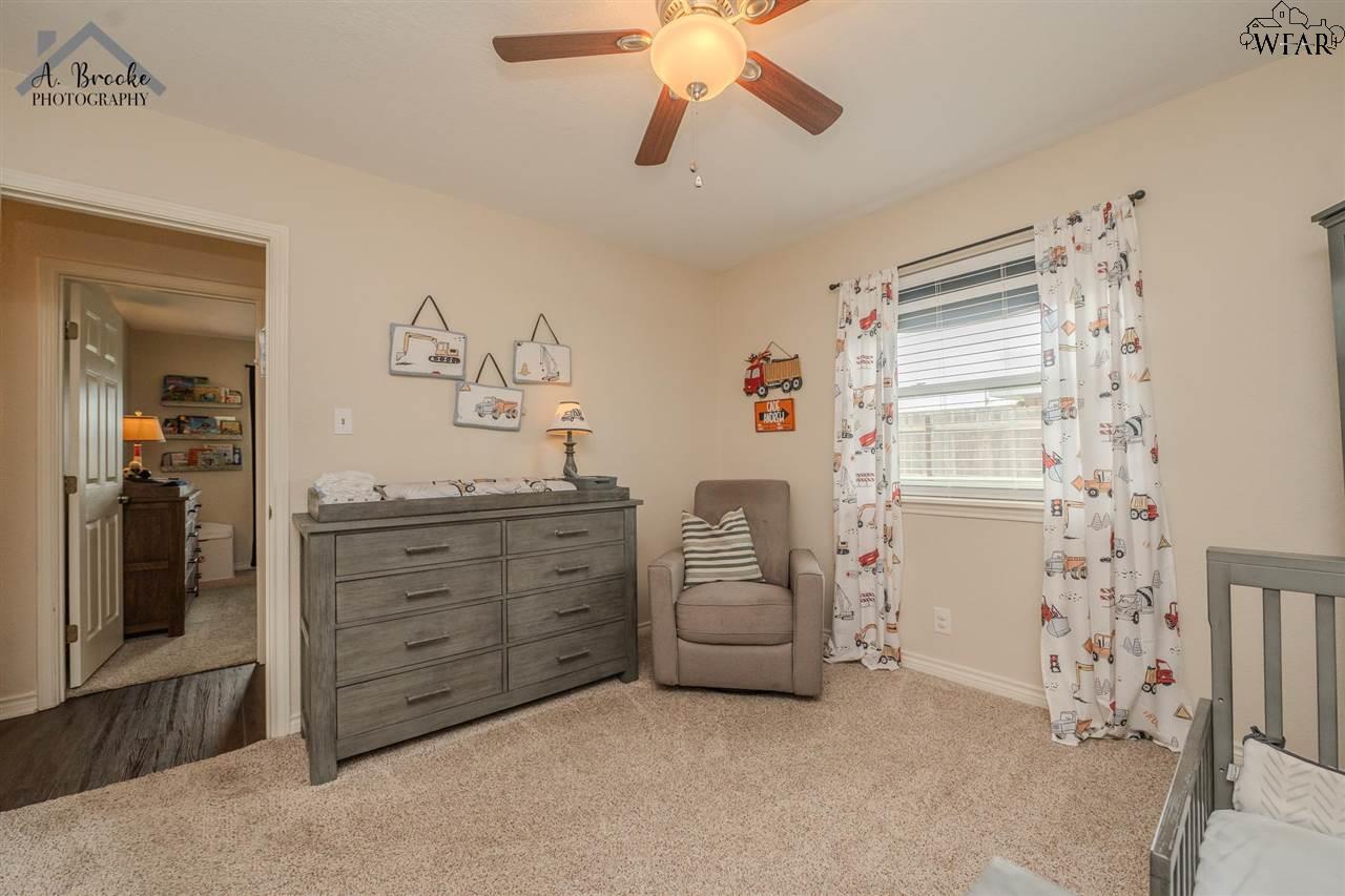 1318 Parliament Street, Burkburnett, Texas image 18