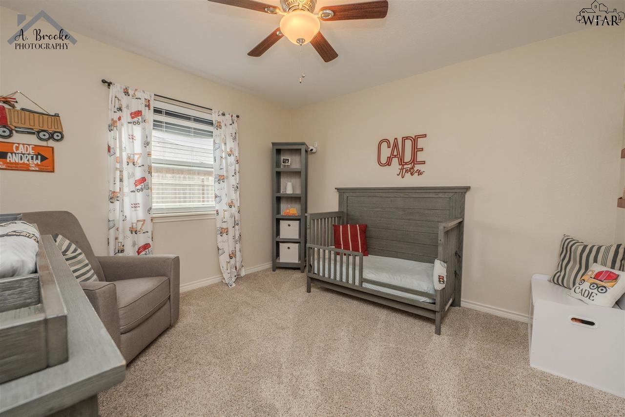 1318 Parliament Street, Burkburnett, Texas image 17