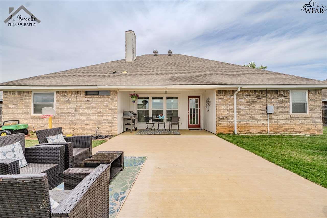 1318 Parliament Street, Burkburnett, Texas image 24