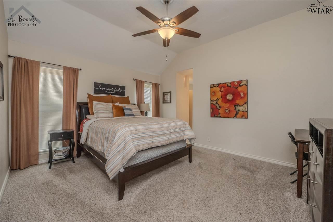 1318 Parliament Street, Burkburnett, Texas image 11