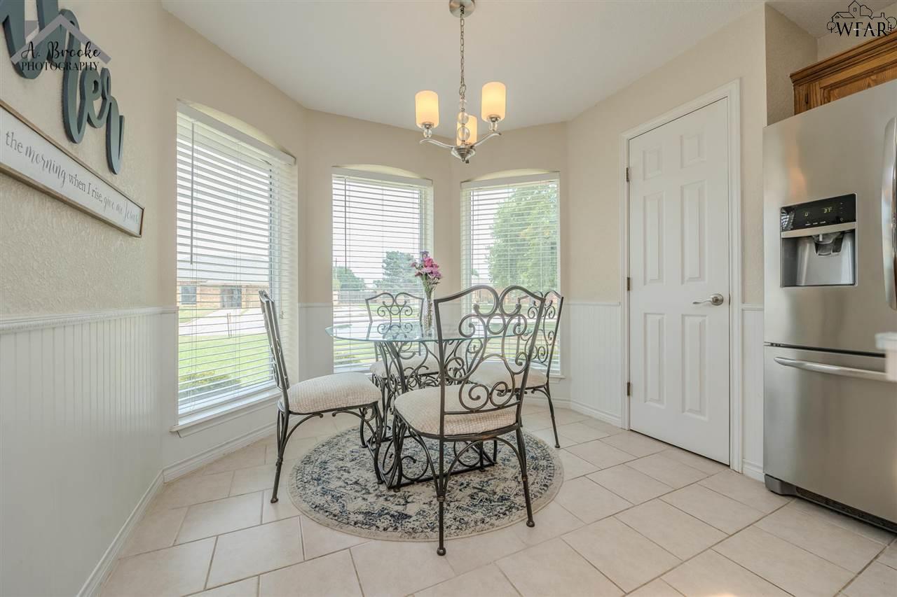 1318 Parliament Street, Burkburnett, Texas image 10
