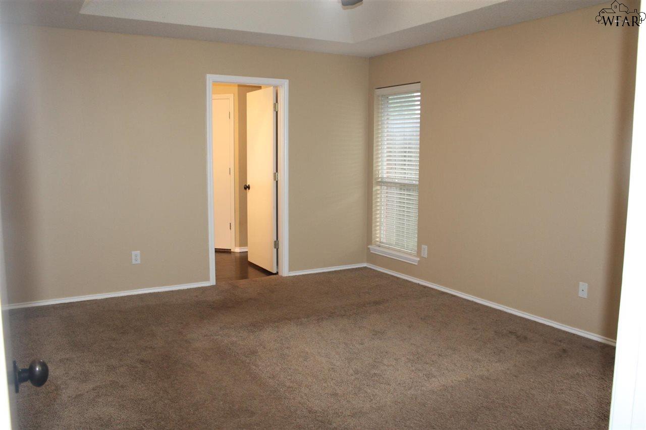 5301 Pepperbush Drive, Wichita Falls, Texas image 22