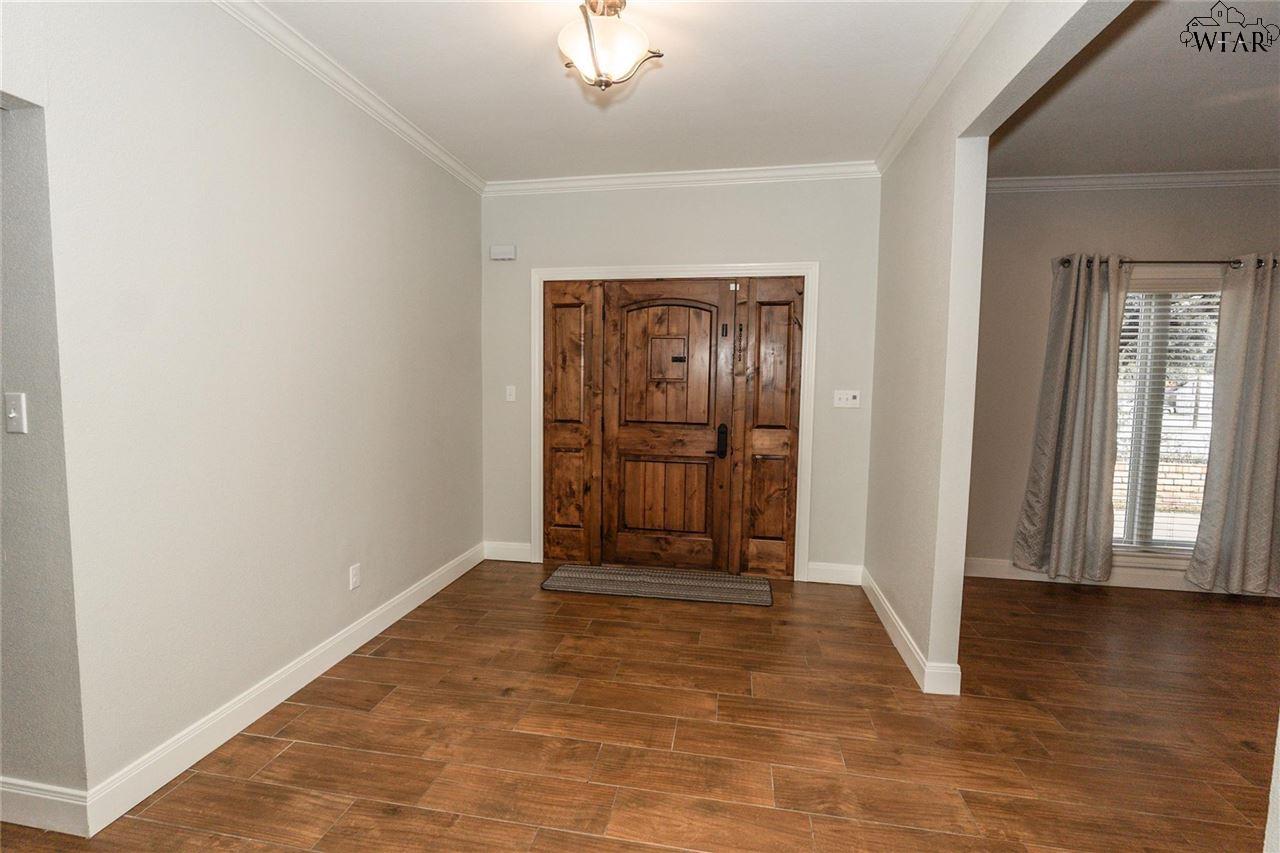 603 W Omega Street, Henrietta, Texas image 12
