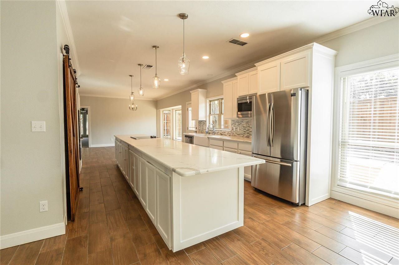 603 W Omega Street, Henrietta, Texas image 23
