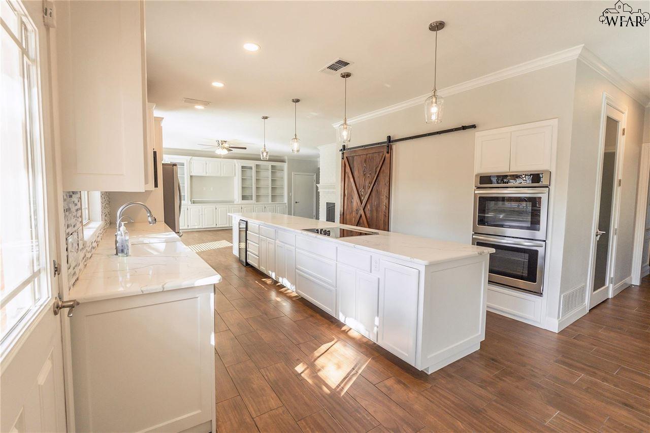 603 W Omega Street, Henrietta, Texas image 4