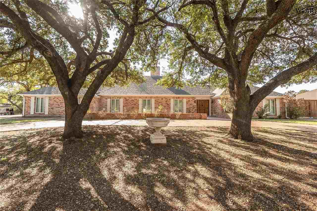 603 W Omega Street, Henrietta, Texas image 1