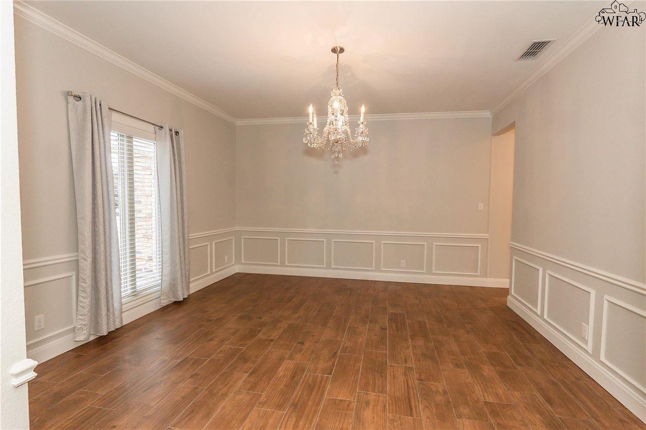 603 W Omega Street, Henrietta, Texas image 10