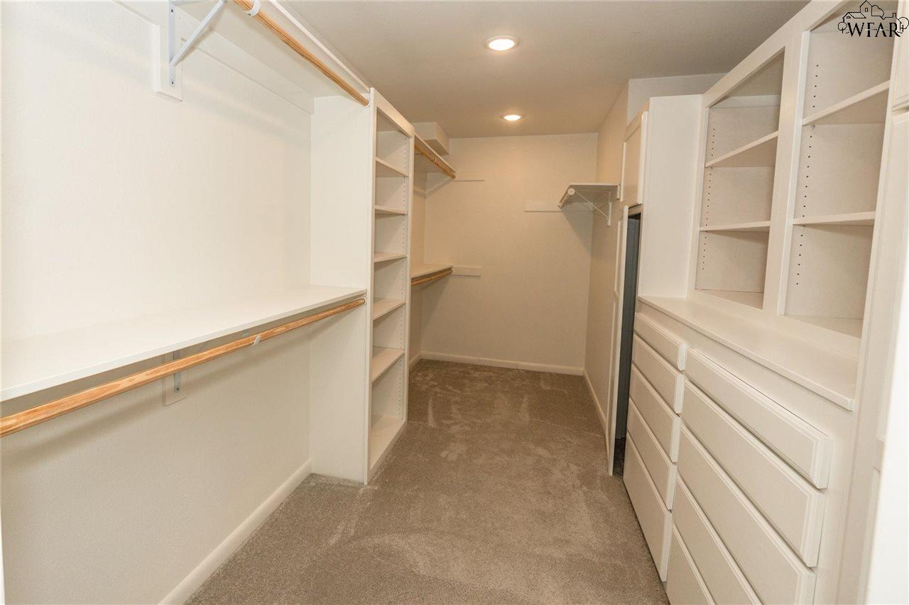 603 W Omega Street, Henrietta, Texas image 16