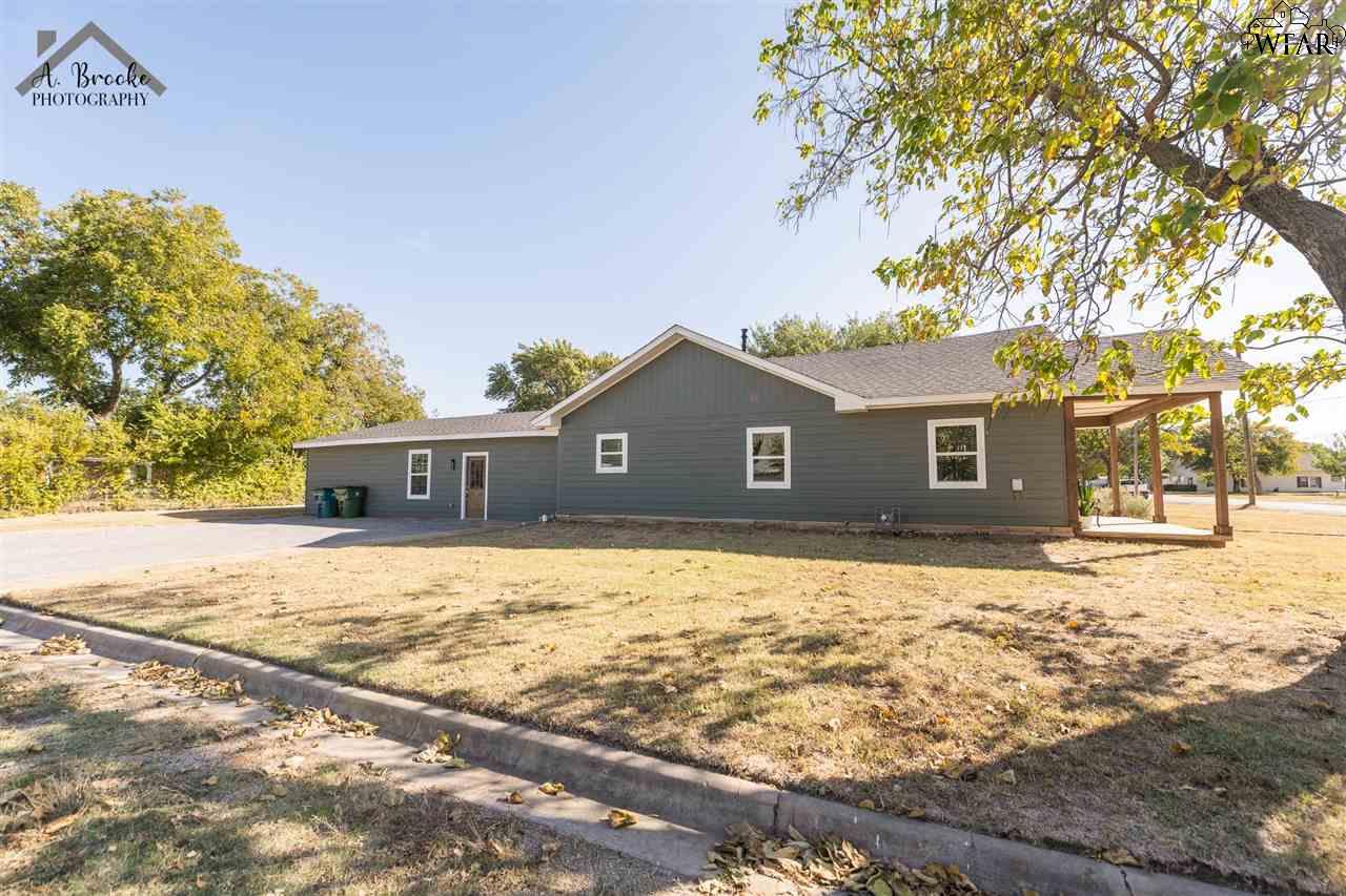 304 E Spring Street, Henrietta, Texas image 27