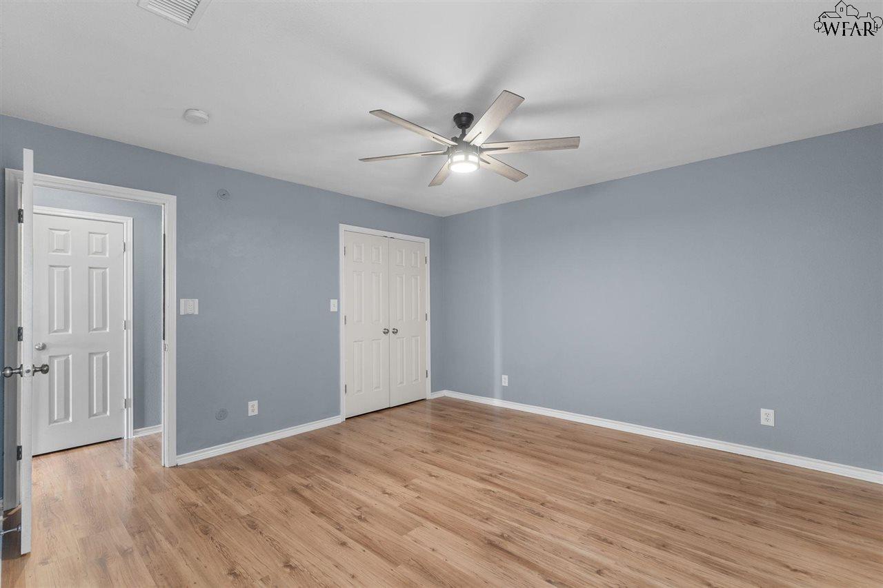 1233 Newman Avenue, Iowa Park, Texas image 18