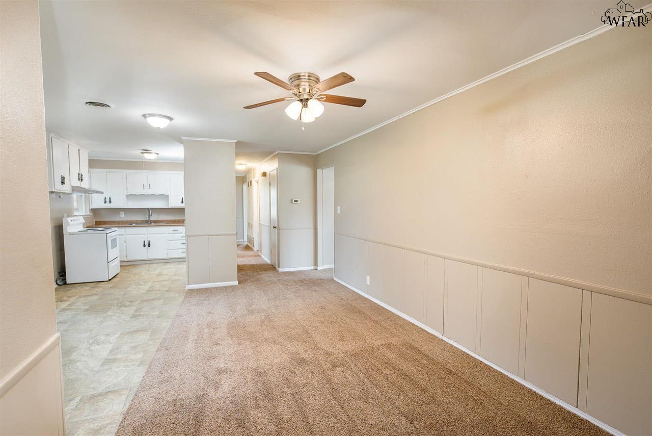 1201 Shady Lane, Burkburnett, Texas image 11