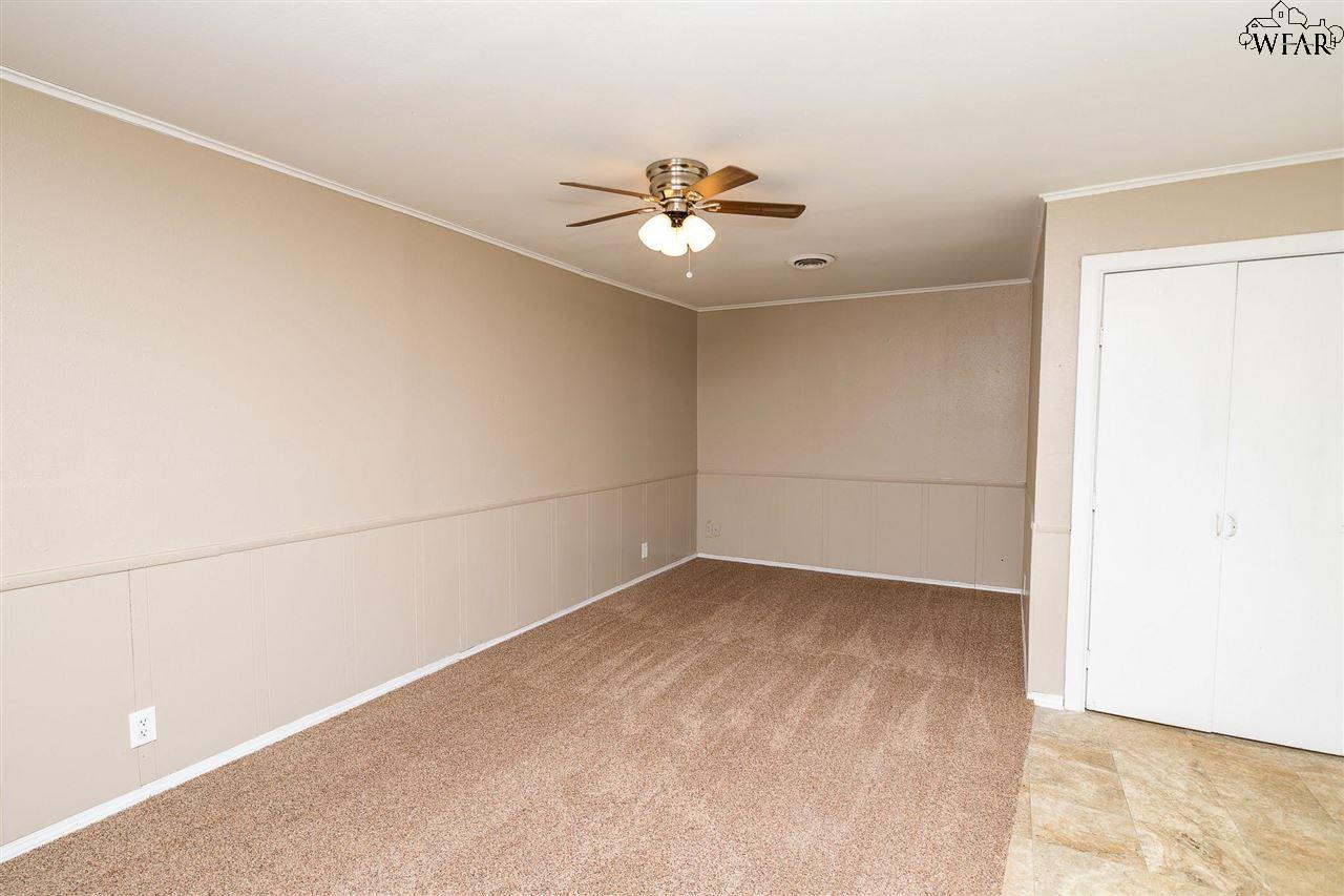 1201 Shady Lane, Burkburnett, Texas image 10