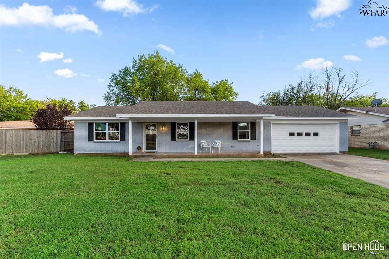 4303 Prince Edward Drive, Wichita Falls, Texas image 1