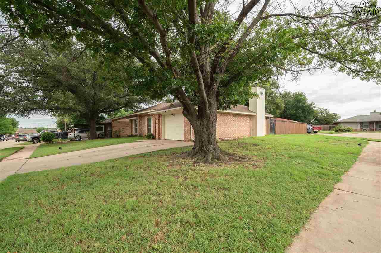 5104 Wildflower Lane, Wichita Falls, Texas image 20