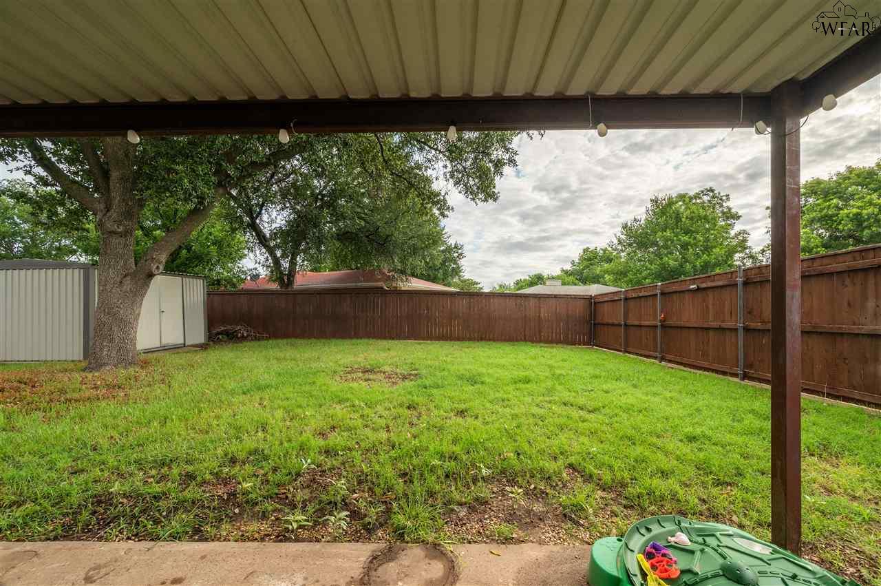 5104 Wildflower Lane, Wichita Falls, Texas image 17